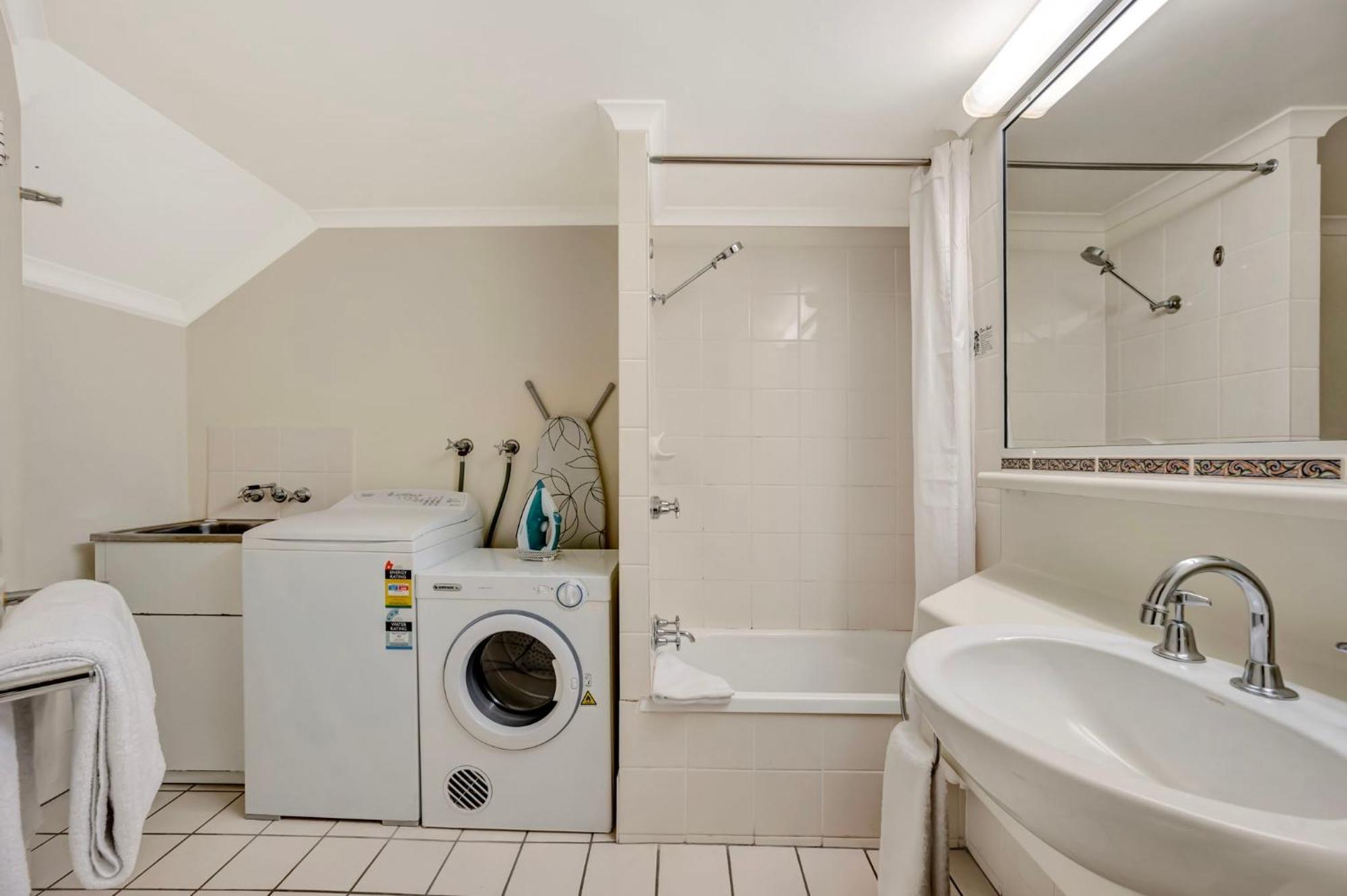 City Oasis Inn Townsville, Surestay Collection By BW Exteriör bild