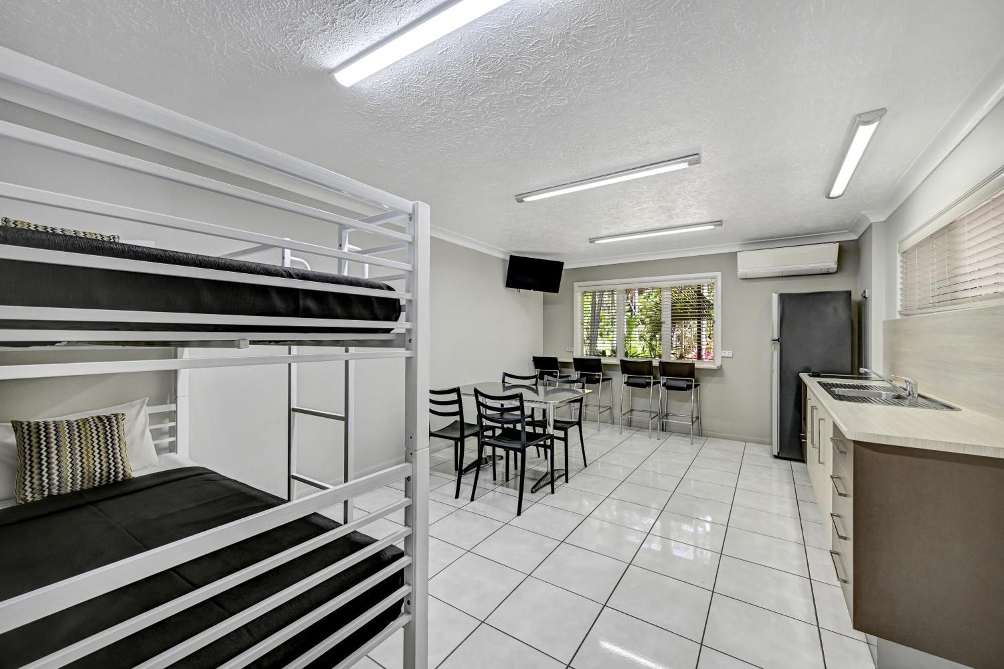 City Oasis Inn Townsville, Surestay Collection By BW Exteriör bild